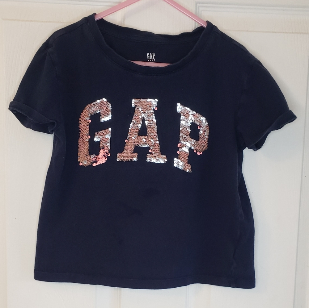 Flip sequined GAP Tee. Size Small, Navy